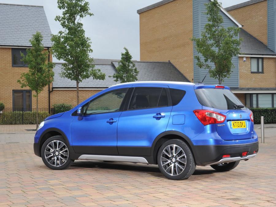  Suzuki SX4 S-Cross 2013 года  (UK) (фото 19 из 19)